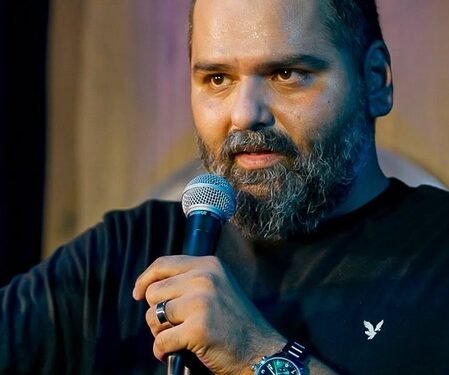 Mumbai Police clueless if Kunal Kamra will record statement today