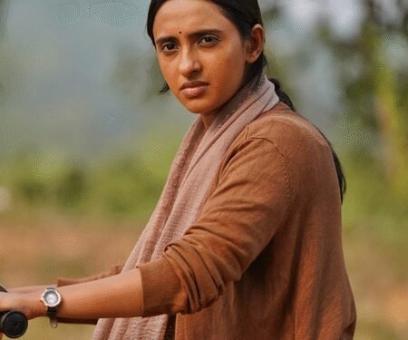 Akansha Ranjan Kapoor learns to ride scooty for ‘Gram Chikitsalay’