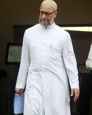 Pahalgam terror attacks dealt severe blow to Kashmir tourism, says Owaisi