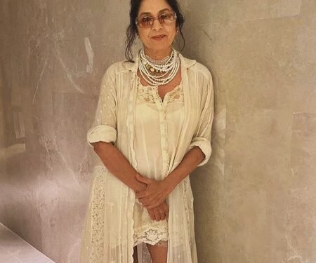 Neena Gupta channels her inner chef as she shares her recipe for homemade Aloo Paneer