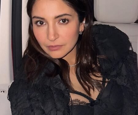 Anushka Sharma expresses grief on Bengaluru stampede