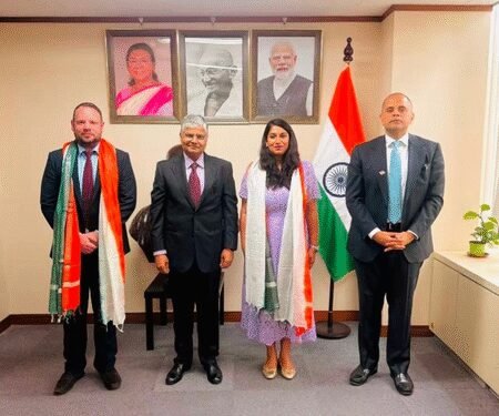 Indian envoy felicitates educator as Hindi teaching takes root in China’s Shanghai