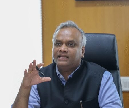 ‘Facing threat, abuse for questioning RSS’: says K’taka Minister Priyank Kharge