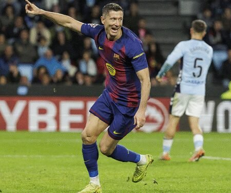 Barcelona close gap on Real Madrid in La Liga standings