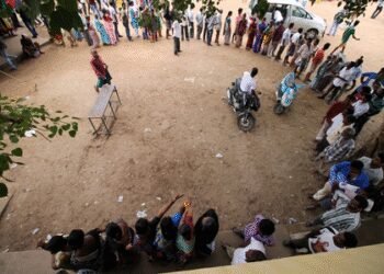 TN: Confusion over 2005 voter roll details delays SIR form submissions