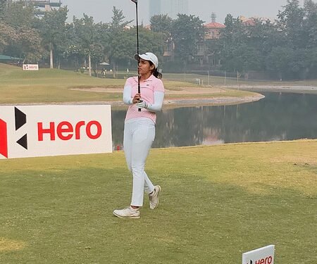 Amateur Mahreen beats strong field to win 15th Leg of WPGT by three shots