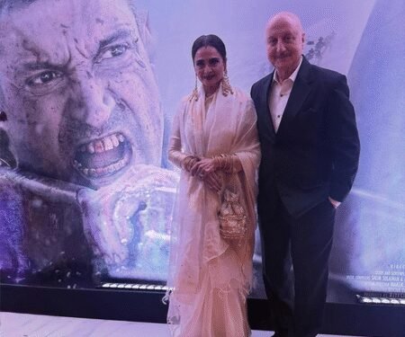 Anupam Kher meets Rekha, calls her ‘eternal’