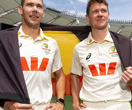 Weatherald and Doggett to debut as Australia name XI for Ashes opener