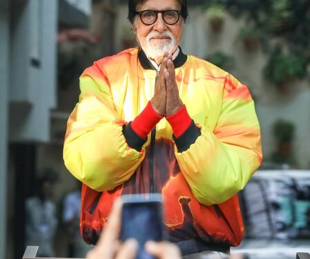 Amitabh tries to learn Gen Z relationship terms like ‘benching’ & ‘situationship’