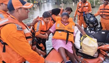 Op Sagar Bandhu: NDRF rescues pregnant woman in Cyclone Ditwah-hit Sri Lanka