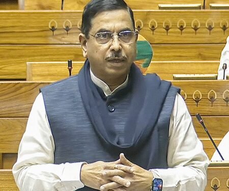 Pralhad Joshi to skip K’taka govt’s all-party meet; Shivakumar promises new date