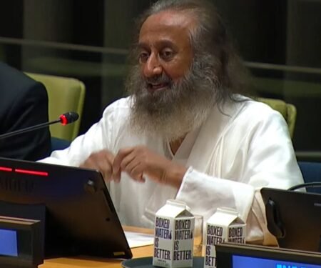 Sri Sri Ravi Shankar brings Lord Krishna’s lesson of meditation to UN