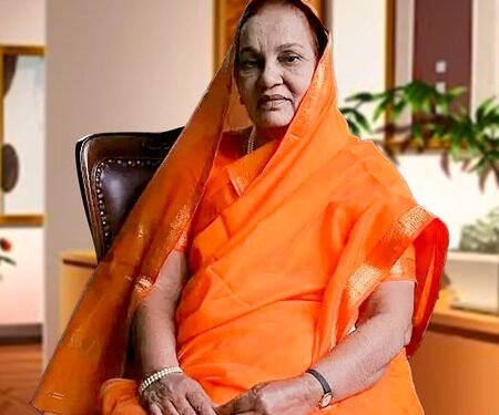 Veteran Congress leader and former Maha Minister Shalini Patil passes away