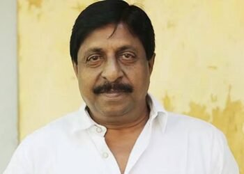 Last rites of Sreenivasan performed with full state honours; Malayalam cinema bids farewell