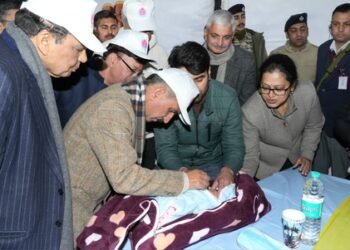 Himachal CM launches campaign to administer polio drops to 6 lakh children