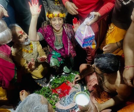 Kangana Ranaut visits Vaidyanath Jyotirlinga and Vasuki Dham, aims to complete all 12 Jyotirlinga darshans
