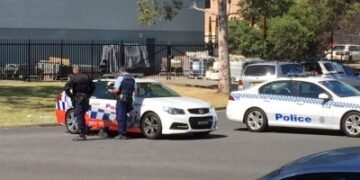 Australia: Manhunt for suspect underway after three shot dead west of Sydney