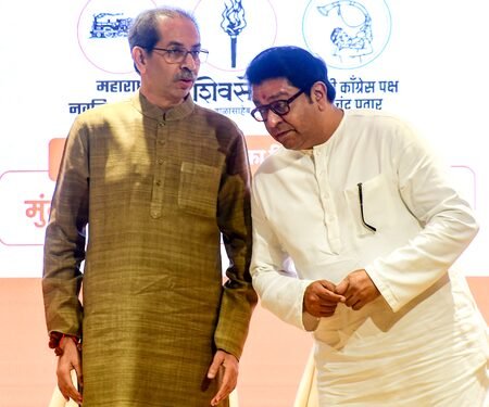 Systematic attempt to suppress voice of common man, alleges Uddhav Thackeray