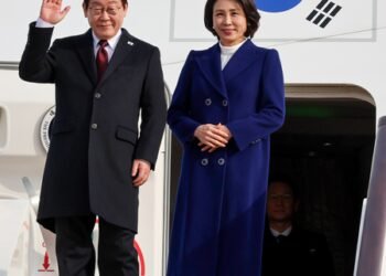South Korean President Lee arrives in Beijing for summit talks with Xi
