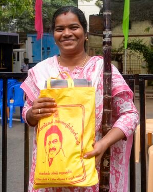 Pongal gift: TN announces Rs 3,000 cash for rice ration card holders