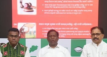 BJD hits out at Odisha govt over ‘Chaotic’ paddy procurement process