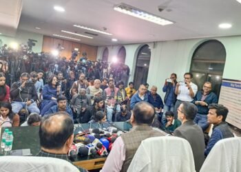 SIR in Bengal: ECI rejects TMC claim over notices to former MPs