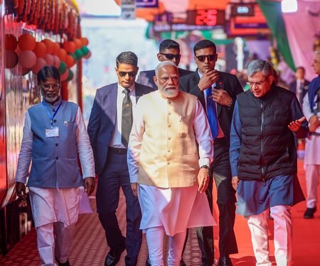 Only BJP can end ‘politics of violence’ in Bengal: PM Modi