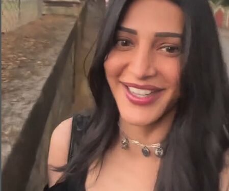 It’s pure nostalgia for Shruti Haasan as she strolls down her college lane once again