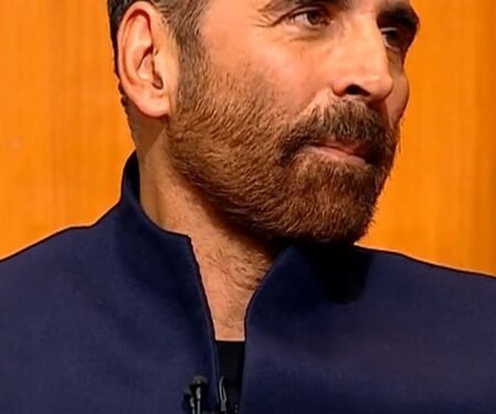 Akshay Kumar has a new name for Riteish Deshmukh