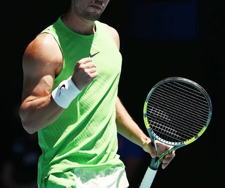 Aus Open: Alcaraz rolls into Rd-4 with record-breaking win in his 100th Grand Slam match