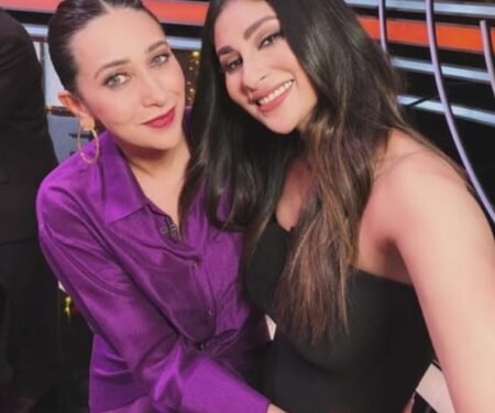 Mouni Roy has a fangirl moment as she shares stage with Karisma Kapoor: ‘My Rachel, Monica….’