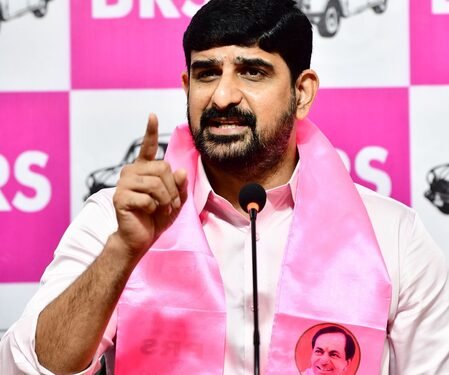 Telangana Police officers, IAS Association condemn BRS MLA’s remarks