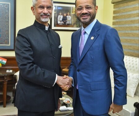 EAM Jaishankar holds talks with Oman FM on trade, critical minerals and regional issues