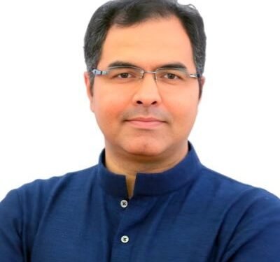 Delhi PWD Minister Parvesh Sahib Singh approves 8 pedestrian bridges​