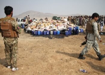 Afghan forces torch 3 clandestine heroin labs