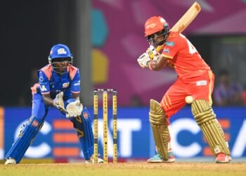 WPL 2026: Wareham’s unbeaten 43, late fireworks from Fulmali help GG post 192/5 against MI