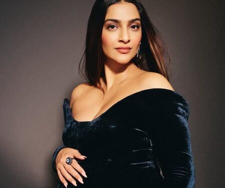 Sonam Kapoor says sorry to husband Anand Ahuja for ‘always being right’