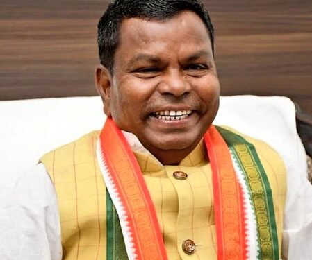 SC grants interim bail to former Chhattisgarh Excise Minister Lakhma in liquor scam cases