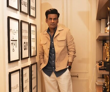 FIR registered on CM Yogi Adityanath’s directive against ‘Ghoooskhor Pandat’ amid title controversy