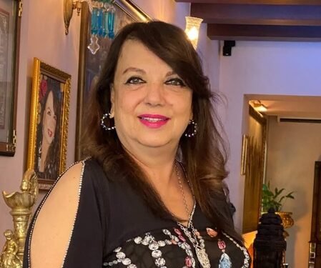 Farah Khan Ali remembers ‘beautiful mamma’ Zarine Khan: Thank you for all the signs you send me