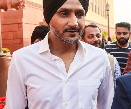 Harbhajan Singh says ‘Satyameva Jayate’ as court discharges Kejriwal, Sisodia in liquor policy case