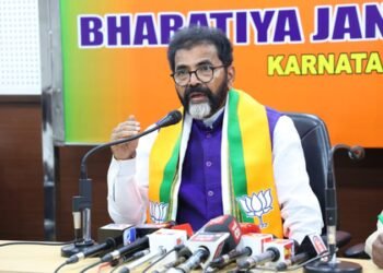 LoP Narayanaswamy accuses Karnataka Congress of aligning with urban Naxals