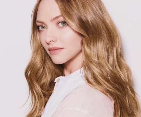 Amanda Seyfried says she ‘never got rid’ of her belly button ring