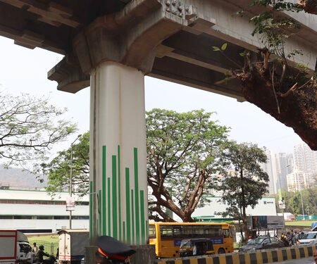 Metro pillar collapse: MMRDA fines contractor Rs 5 crore, consultant Rs 1 crore