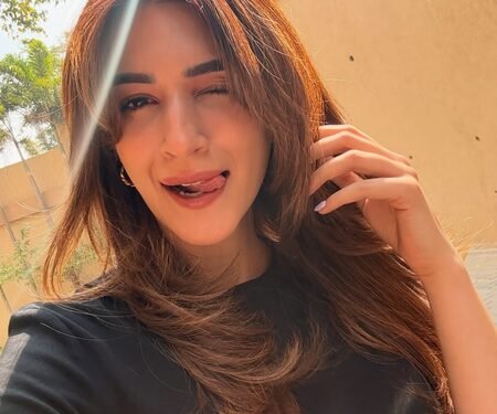 Kriti Sanon flaunts her new haircut, calls it ‘my kinda therapy’