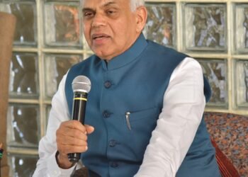 Gujarat Guv highlights Rs 22,000 crore direct support to farmers in Assembly address