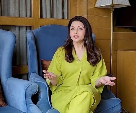 Bhagyashree swears by this ‘magic water’ for better immunity & healthy skin