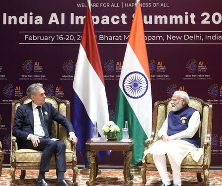 PM Modi and Dutch counterpart Schoof discuss achieving social transformation through AI (Ld)