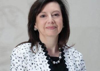 IMF urges India to stay on fiscal course