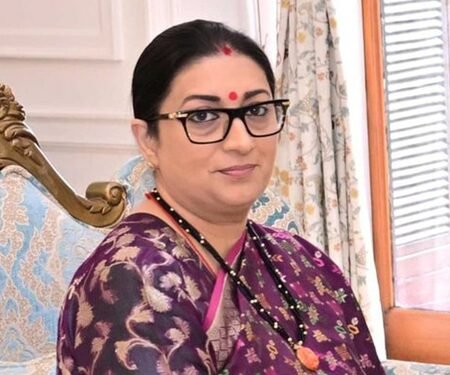 Smriti Irani gives a sneak peek into her cooking time, calls it ‘pleasures of being me’